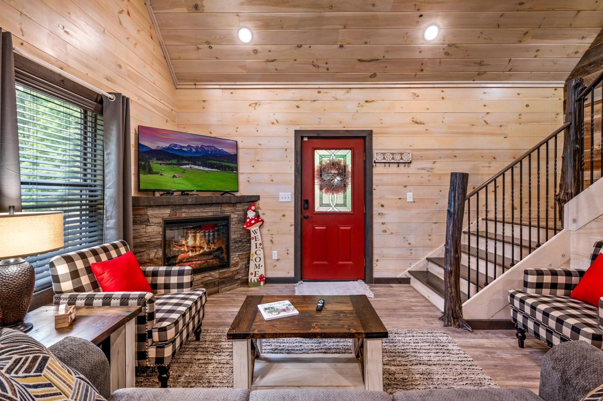 Lil Cabin In The Cove! Mtn Views, Theater, Hot Tub, Games, King Beds, Prime Location! سيفيرفيل المظهر الخارجي الصورة