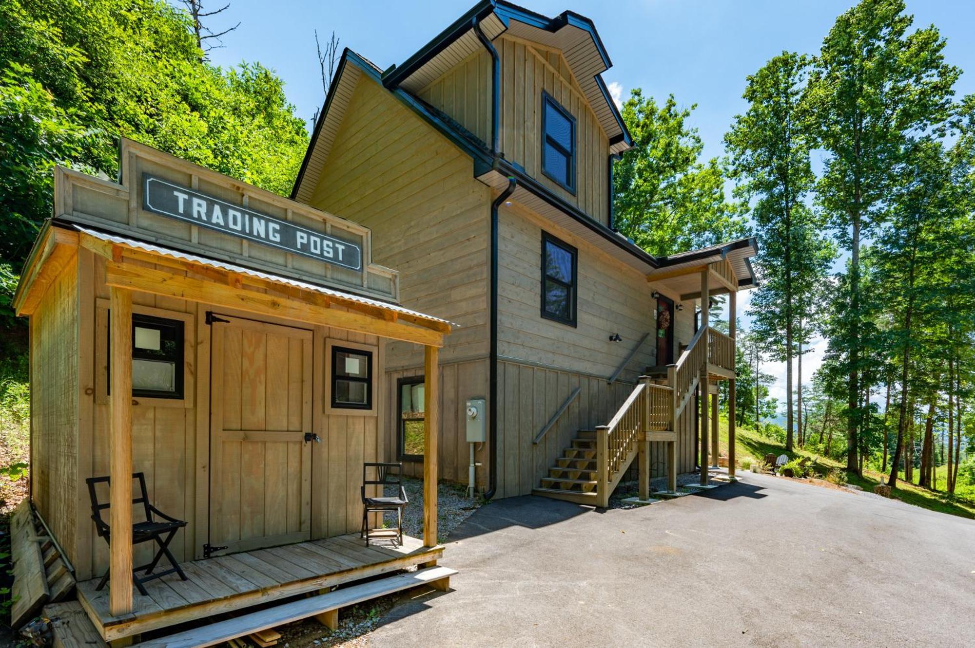 Lil Cabin In The Cove! Mtn Views, Theater, Hot Tub, Games, King Beds, Prime Location! سيفيرفيل المظهر الخارجي الصورة